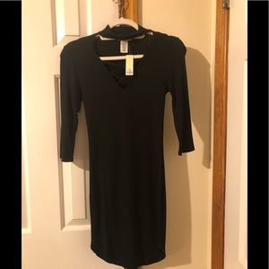 Long sleeve black short casual dress